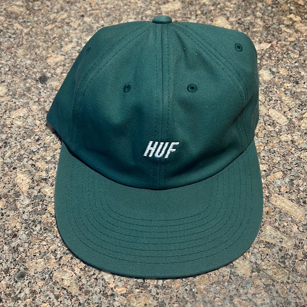 HUF adjustable hat